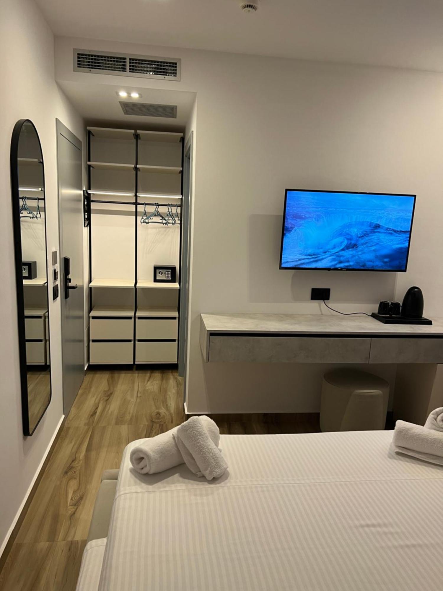 Hotel Resol 2 Ksamil Dış mekan fotoğraf